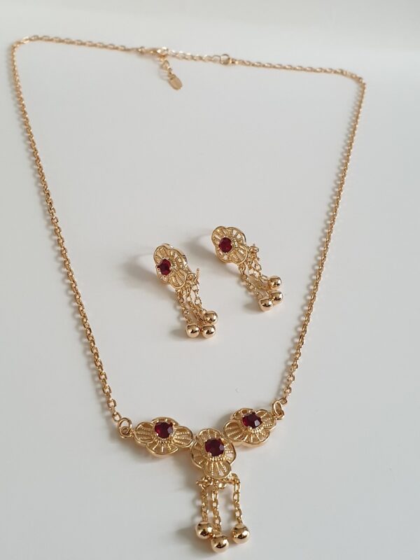 Collier & boucles ethniques NATOU