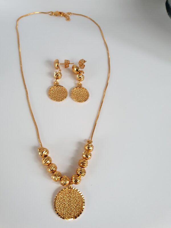 Collier & boucles ethniques TAMANI – Image 4