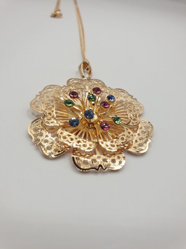 Collier & boucles PETALE – Image 2
