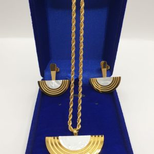 collier boucles acier inoxydable Vantina , sur moderne-bijoux.fr - Bijoux ethniques et Femmes du monde