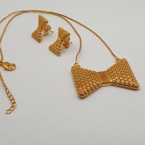 collier boucles bijoux ethniques Salama , sur moderne-bijoux.fr - Bijoux ethniques et Femmes du monde