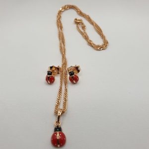 collier enfant coccinelle , sur moderne-bijoux.fr - Bijoux ethniques & Femmes du monde