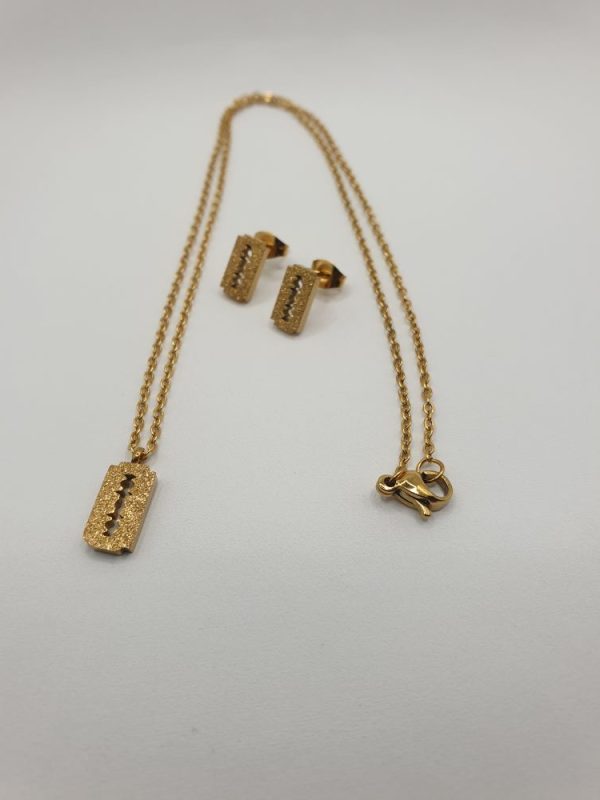 collier boucles acier Salima , sur moderne-bijoux.fr - Bijoux ethniques & Femmes du monde