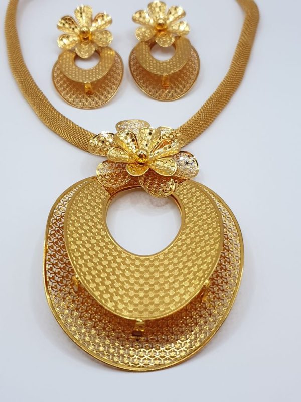 collier boucles ethniques femmes djenebou , sur moderne-bijoux.fr - Bijoux ethniques & Femmes du monde