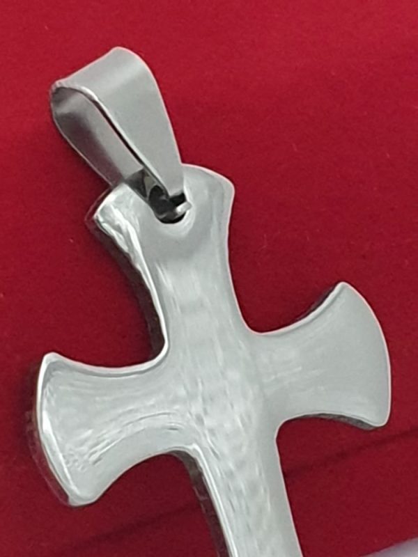 croix acier inoxydable lutin inri , sur moderne-bijoux.fr - Bijoux ethniques & Femmes du monde