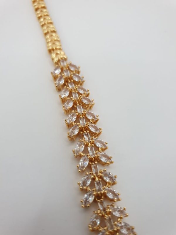 Parure etina , sur moderne-bijoux.fr - Bijoux ethniques & Femmes du monde