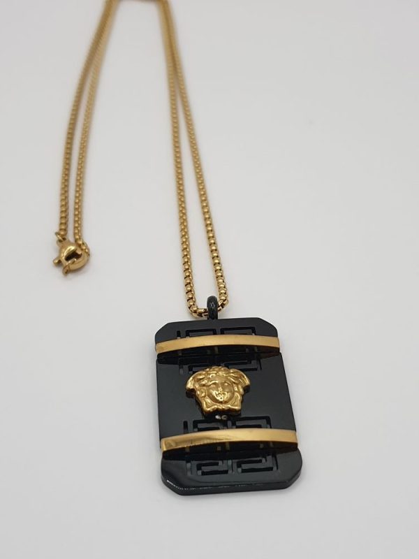 Chaine Homme acier inoxydable Moderne Bijoux : moderne-bijoux.fr , vous propose des chaines modernes en acier inoxydable pour tous les Hommes à travers le monde. Livraison Gratuite France Métropole
