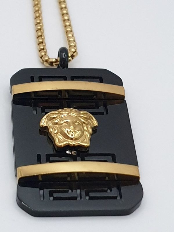 Chaine Homme acier inoxydable Moderne Bijoux : moderne-bijoux.fr , vous propose des chaines modernes en acier inoxydable pour tous les Hommes à travers le monde. Livraison Gratuite France Métropole