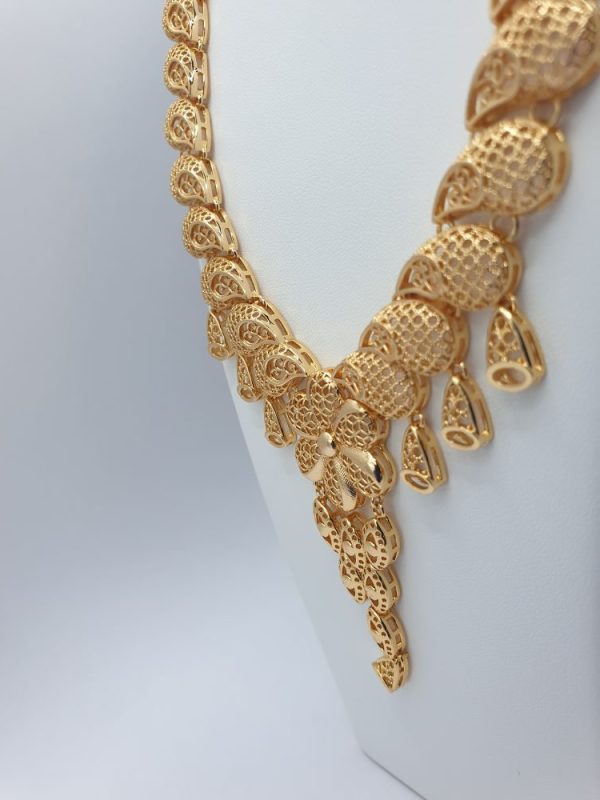 collier & boucles ethniques aminati , sur moderne-bijoux.fr - Bijoux ethniques & Femmes du monde