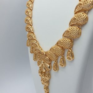 collier & boucles ethniques aminati , sur moderne-bijoux.fr - Bijoux ethniques & Femmes du monde