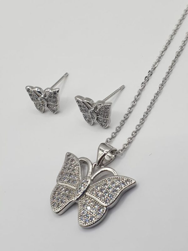 chaine boucles eta , sur moderne-bijoux.fr - Bijoux ethniques & Femmes du monde
