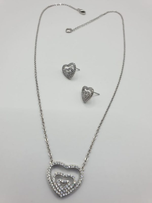 chaine & boucles polina , sur moderne-bijoux.fr - Bijoux ethniques & Femmes du monde