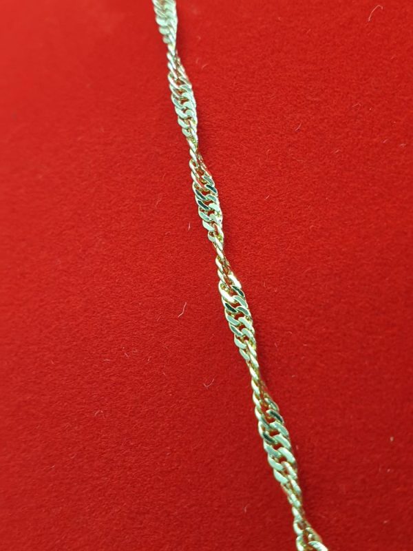 chaine & boucles d'oreilles noira, sur moderne-bijoux.fr - Bijoux ethniques & Femmes du monde