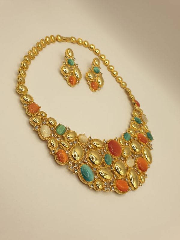 collier & boucles oreilles augustina , sur moderne-bijoux.fr - Bijoux ethniques & Femmes du monde