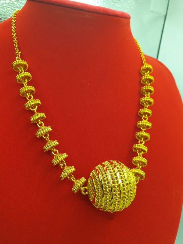 collier boucles oreilles ethniques dana ; sur moderne-bijoux.fr - Bijoux ethniques & Femmes du monde
