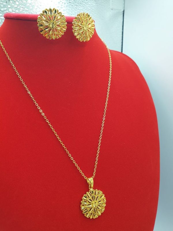 collier boucles oreilles ethnique taa , sur moderne-bijoux.fr - Bijoux ethniques & Femmes du monde