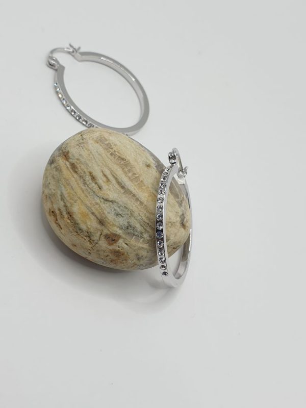 boucles oreilles juditha, sur moderne-bijoux.fr-Bijoux ethniques & Femmes du monde