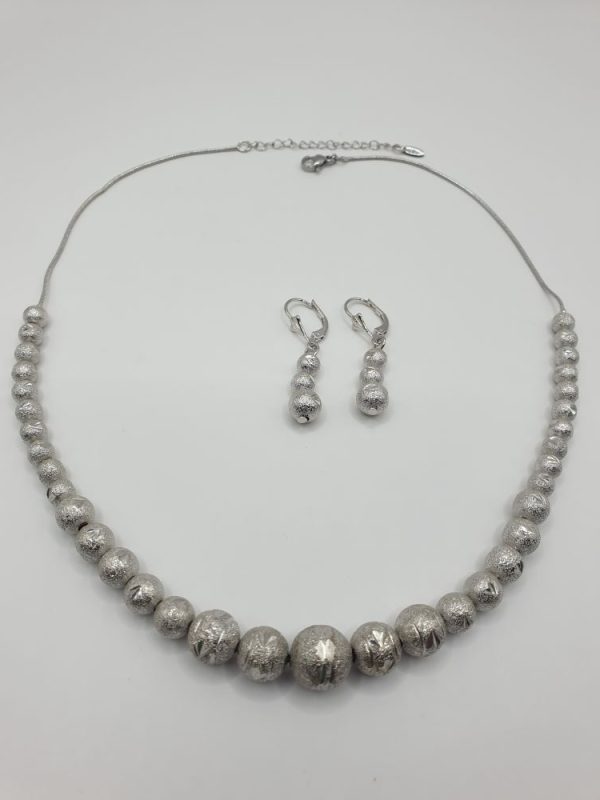 collier boucles ethniques thalana , sur moderne-bijoux.fr - Bijoux ethniques & Femmes du monde