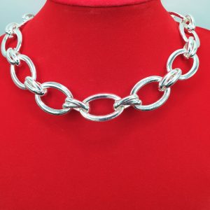 collier blanc kalao , sur moderne-bijoux.fr-moderne-bijoux.fr - bijoux ethniques & Femmes du monde