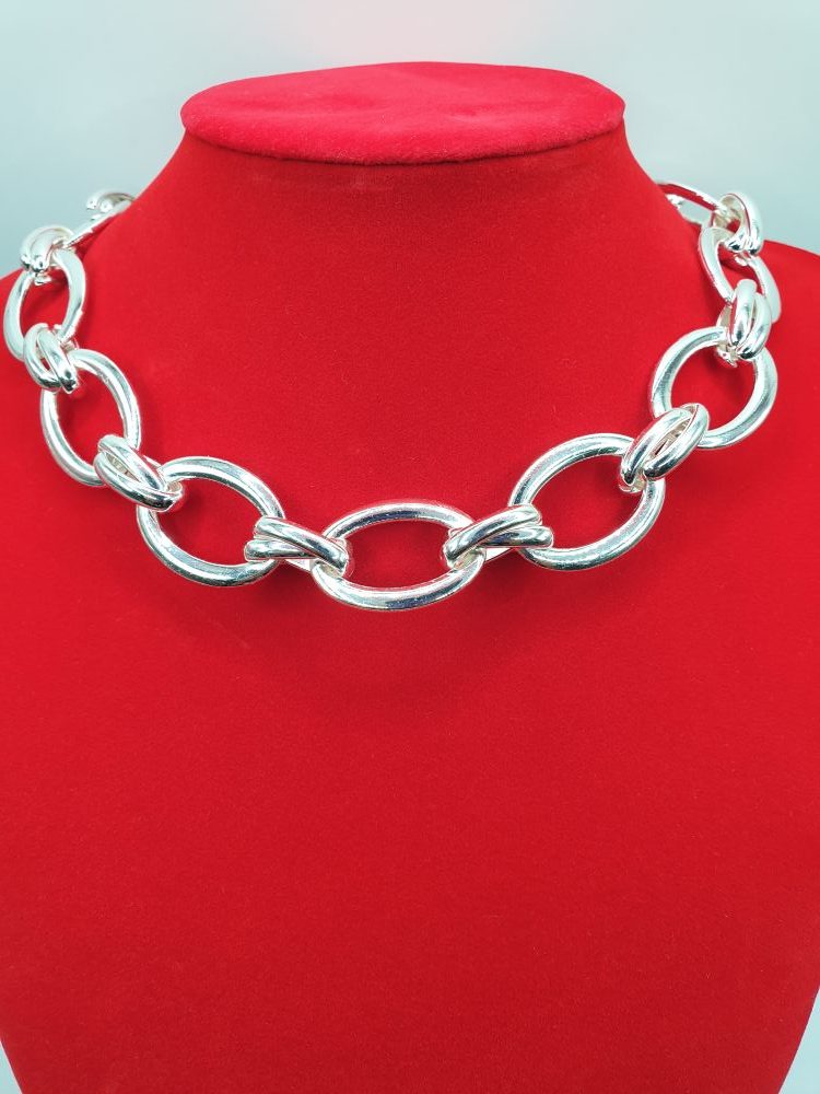 collier blanc kalao , sur moderne-bijoux.fr-moderne-bijoux.fr - bijoux ethniques & Femmes du monde