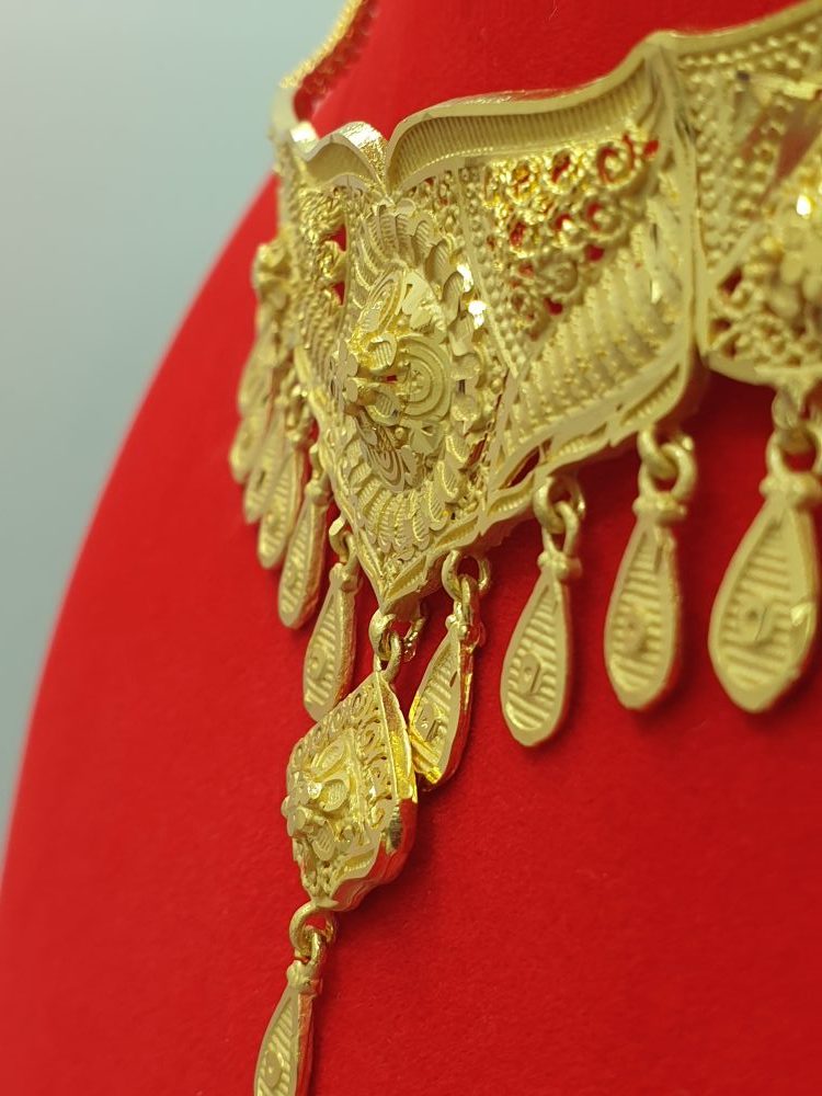 collier boucles oreilles ethniques waliss , sur moderne-bijoux.fr - Bijoux ethniques & Femmes du monde