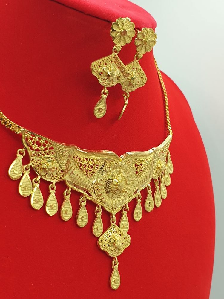 collier boucles oreilles ethniques waliss , sur moderne-bijoux.fr - Bijoux ethniques & Femmes du monde