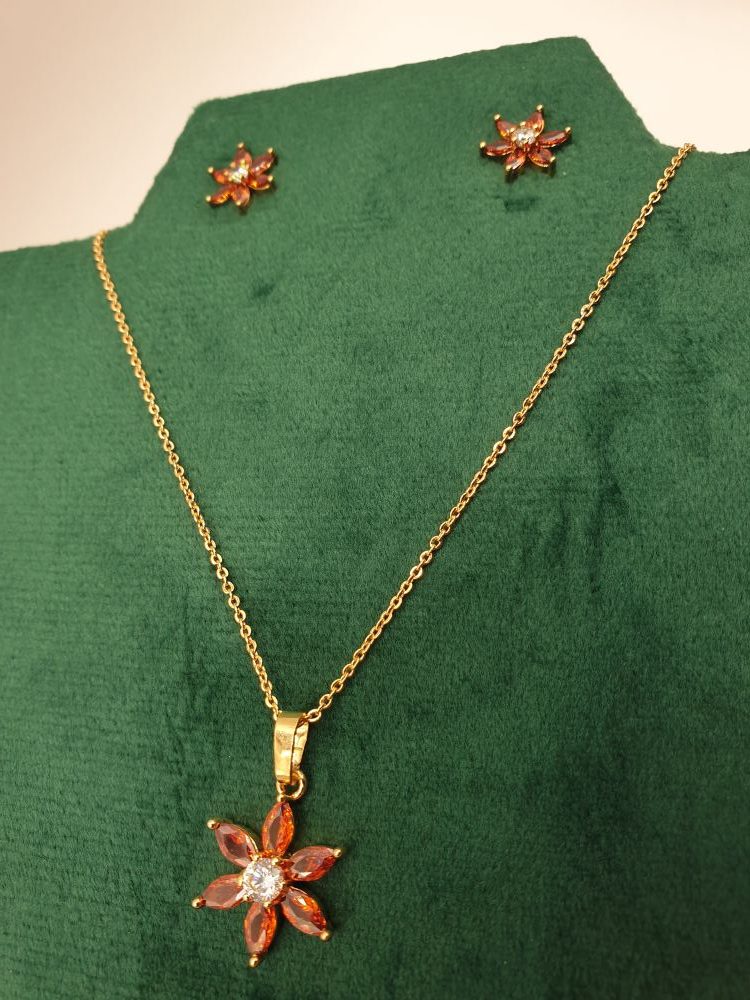 collier boucles thessa , sur moderne-bijoux.fr - Bijoux ethniques & Femmes du monde