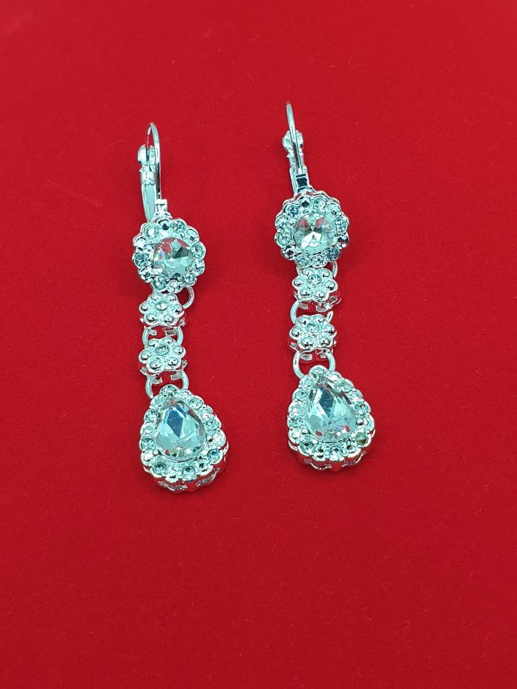 parure ethnique romora , sur moderne-bijoux.fr - Bijoux ethniques & Femmes du monde