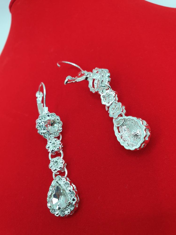 parure ethnique romora , sur moderne-bijoux.fr - Bijoux ethniques & Femmes du monde