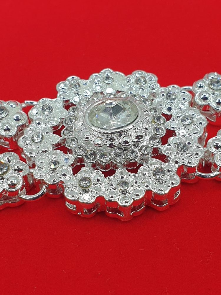 parure ethnique romora , sur moderne-bijoux.fr - Bijoux ethniques & Femmes du monde