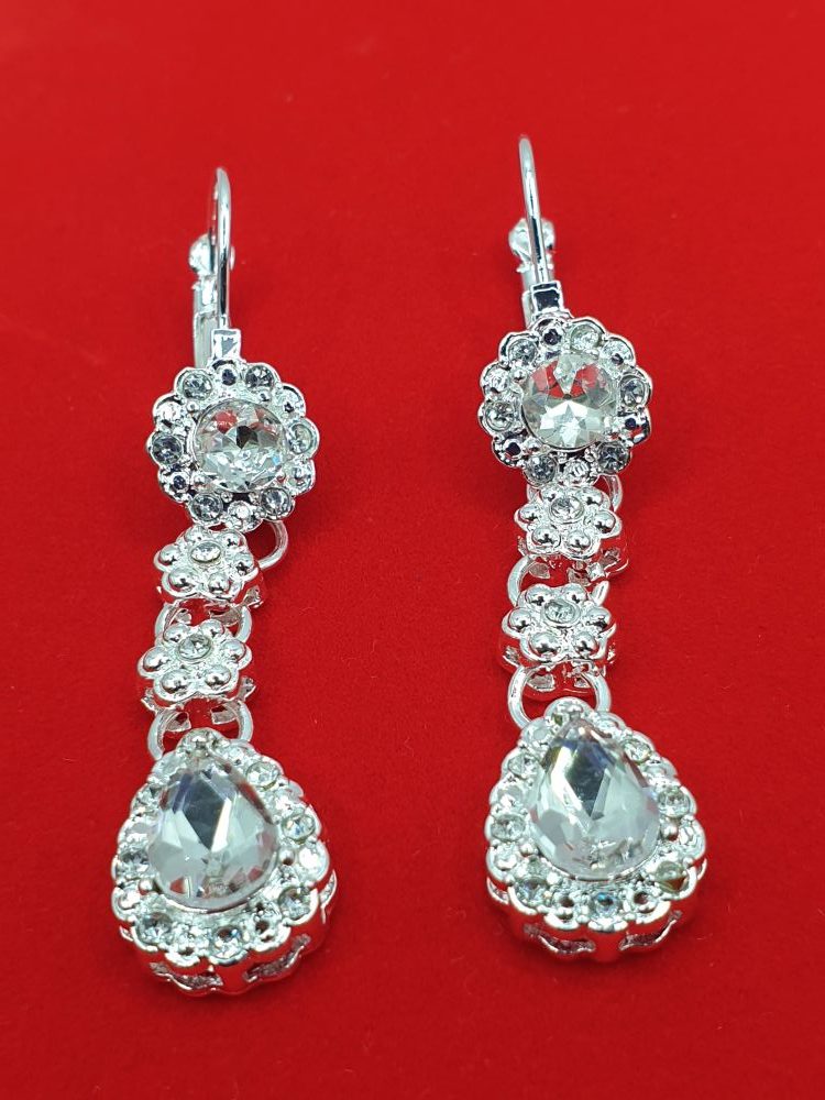 parure ethnique romora , sur moderne-bijoux.fr - Bijoux ethniques & Femmes du monde