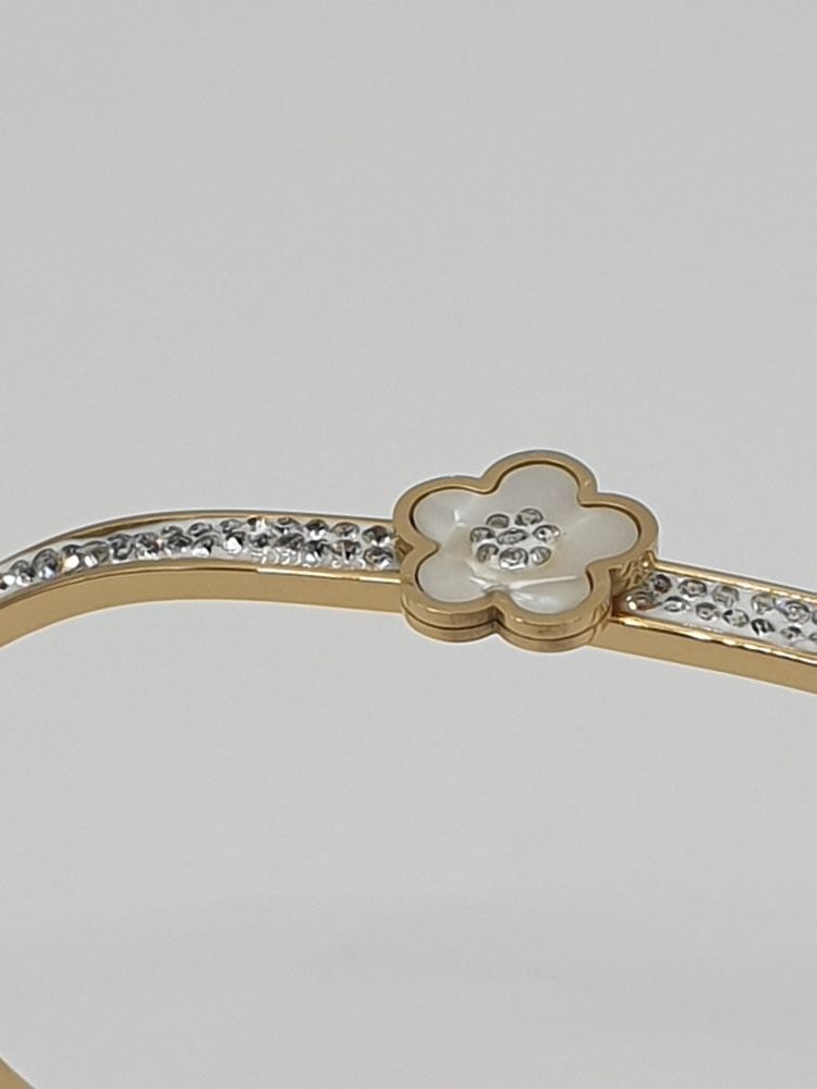 bracelet acier inoxydable Dorota , sur moderne-bijoux.fr - Bijoux ethniques & Femmes du monde