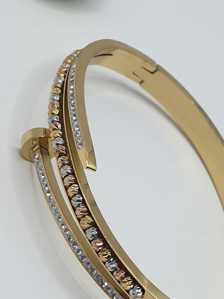 bracelet acier inoxydable forestina , sur moderne-bijoux.fr - Bijoux ethniques & Femmes du monde