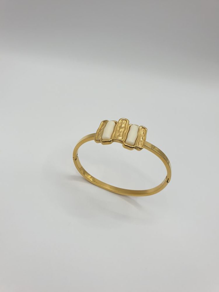 bracelet acier inoxydable gaetana , sur moderne-bijoux.fr - Bijoux ethniques & Femmes du monde