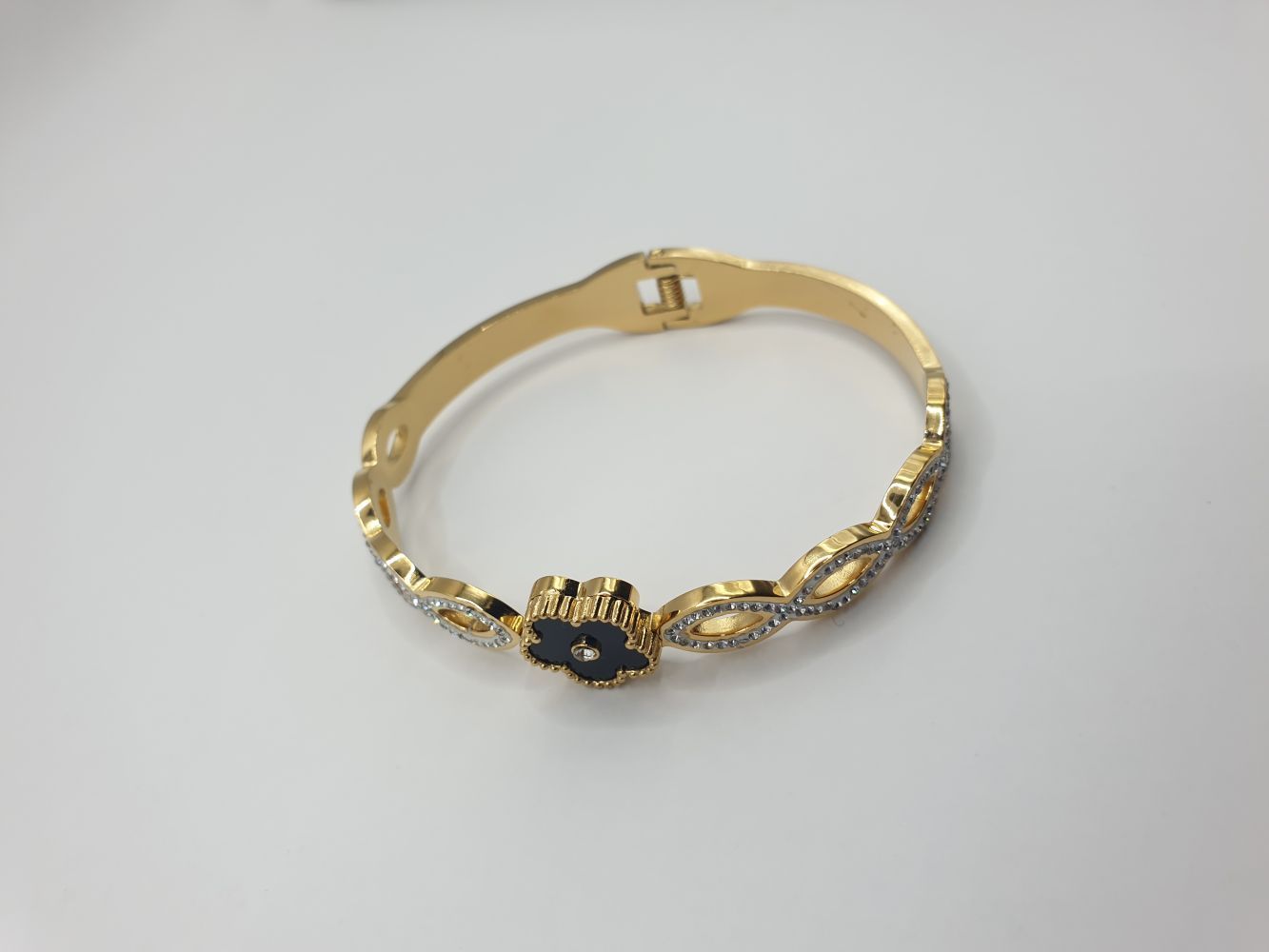 bracelet acier inoxydable nina , sur moderne-bijoux.fr - Bijoux ethniques & Femmes du monde