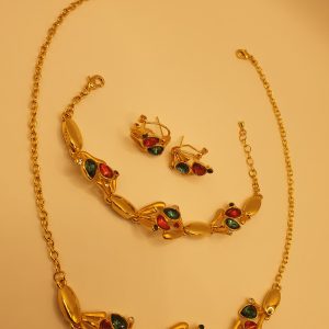 parure ethnique zerbona , sur moderne-bijoux . fr - Bijoux ethniques & Femmes du monde