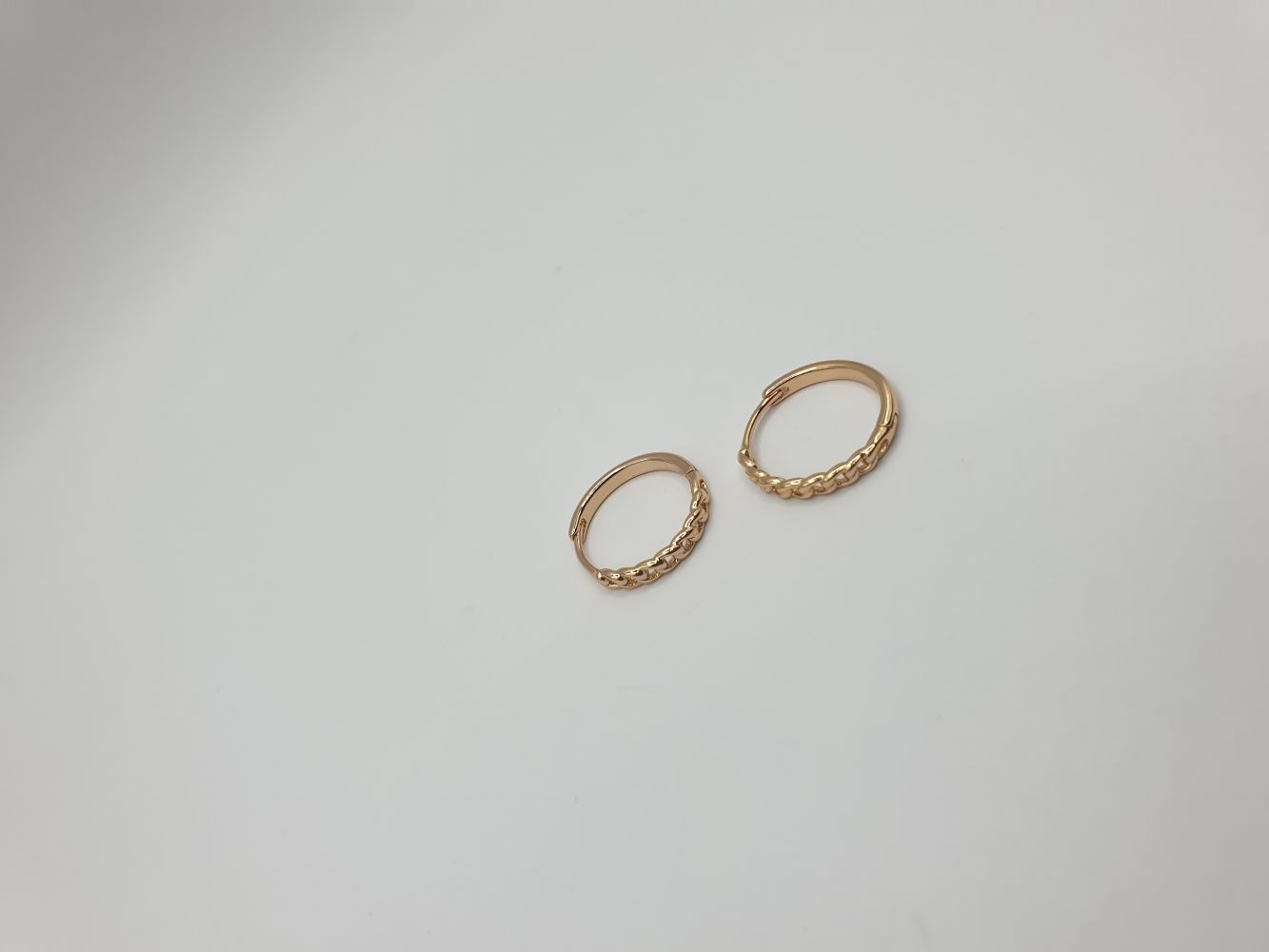 boucles oreilles enfant santa , sur moderne-bijoux.fr - Bijoux ethniques & Femmes du monde