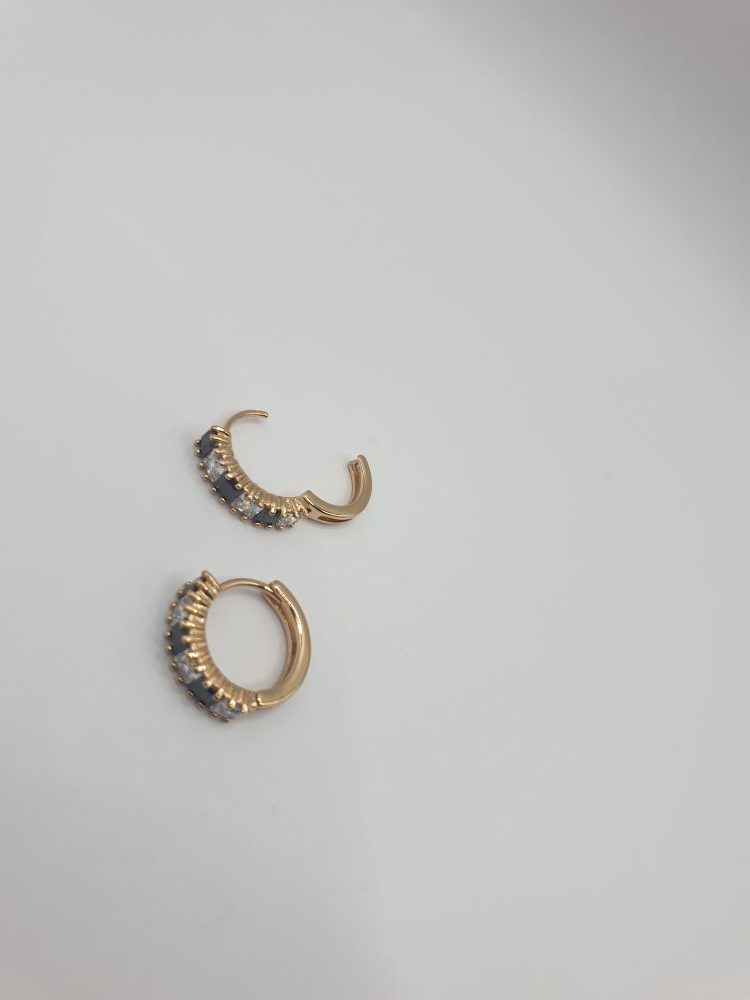 boucles oreilles enfant santina , sur moderne-bijoux.fr - Bijoux ethniques & femmes du monde