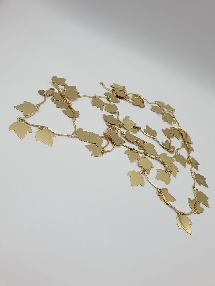 chaine de rein bettina , sur moderne-bijoux.fr - Bijoux ethniques & Femmes du monde