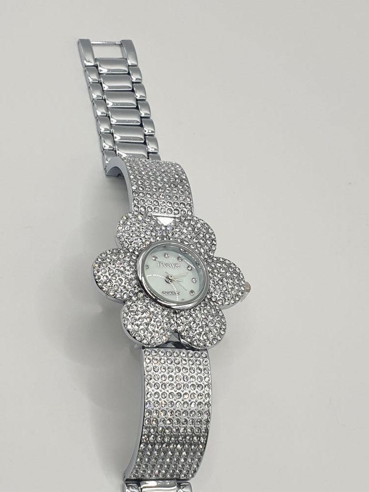 montre bugatina sur moderne-bijoux.fr - Bijoux ethniques & Femmes du monde