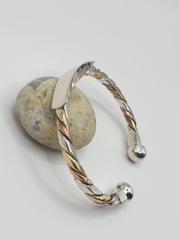 bracelet des trois métaux naminoro yele , sur moderne-bijoux.fr - Bijoux ethnique & Femmes du monde