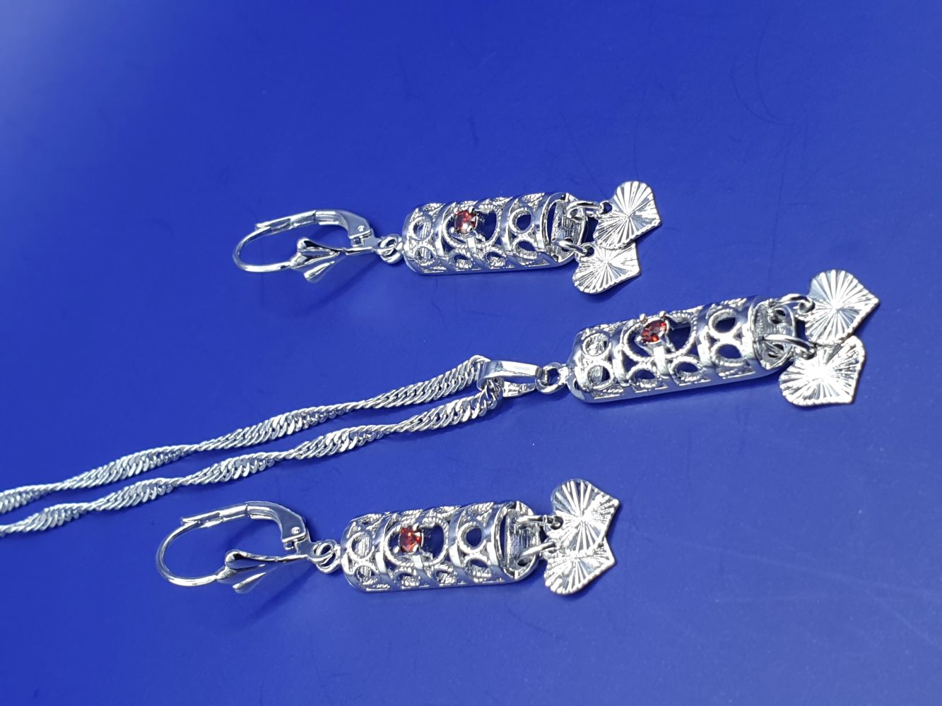 collier boucles d'oreilles ethniques cigarettina , sur moderne-bijoux .fr - Bijoux ethniques & Femmes du monde