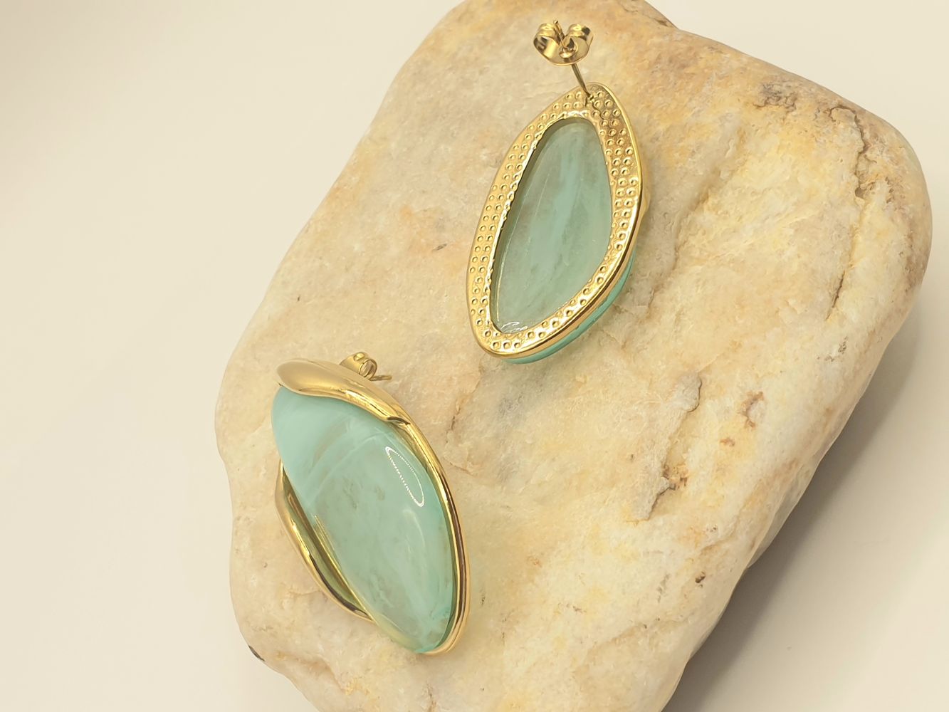boucles oreilles acier inoxydable shana , sur moderne-bijoux.fr - Bijoux ethniques & Femmes du monde