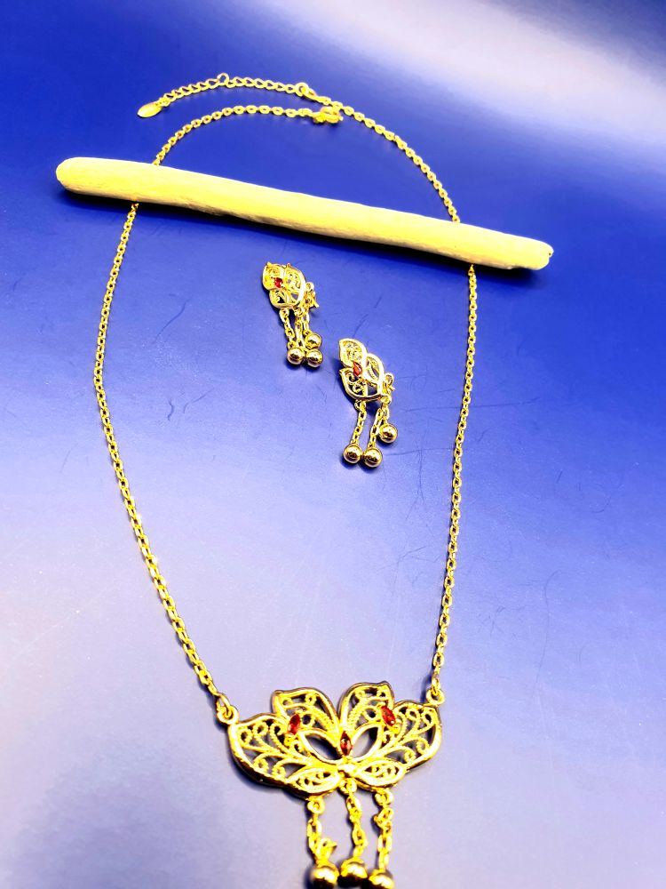 collier boucles oreilles ethniques zabati , sur moderne-bijoux.fr - Bijoux ethniques & Femmes du monde