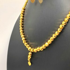 collier & boucles oreilles ethniques soifia , sur moderne-bijoux.fr - Bijoux ethniques & Femmes du monde