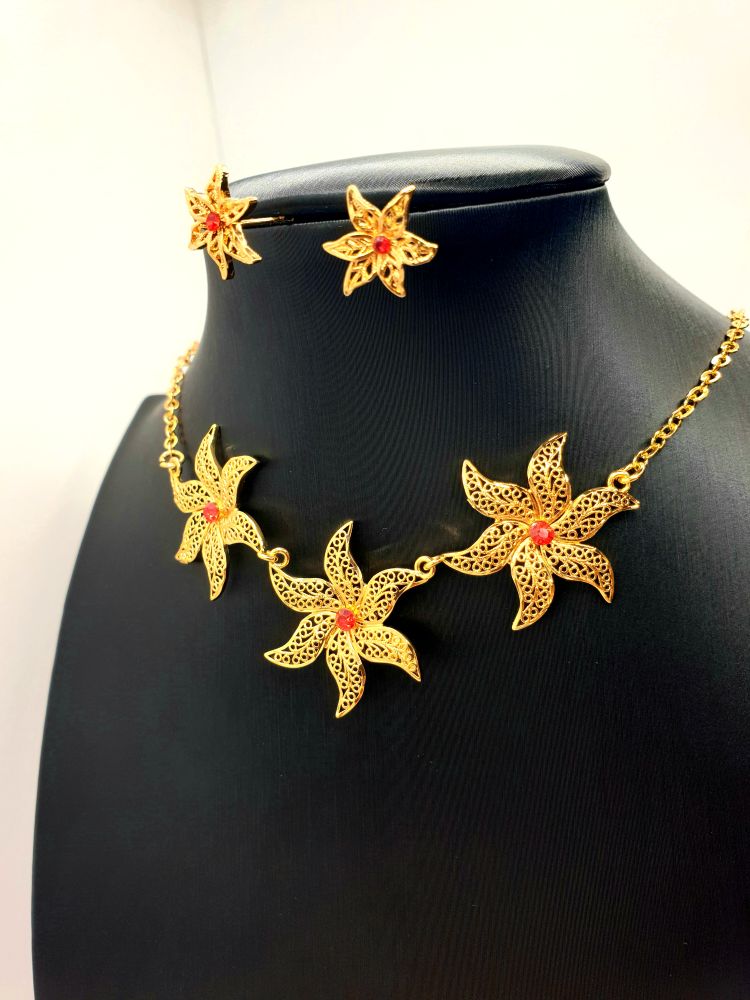 collier & boucles ylang ylang , sur moderne-bijoux.fr - Bijoux ethniques & Femmes du monde