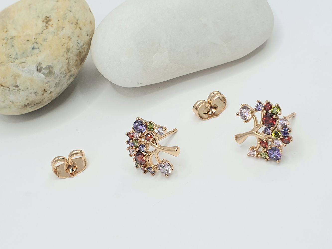 boucles oreilles yirina , sur moderne-bijoux.fr - Bijoux ethniques & Femmes du monde