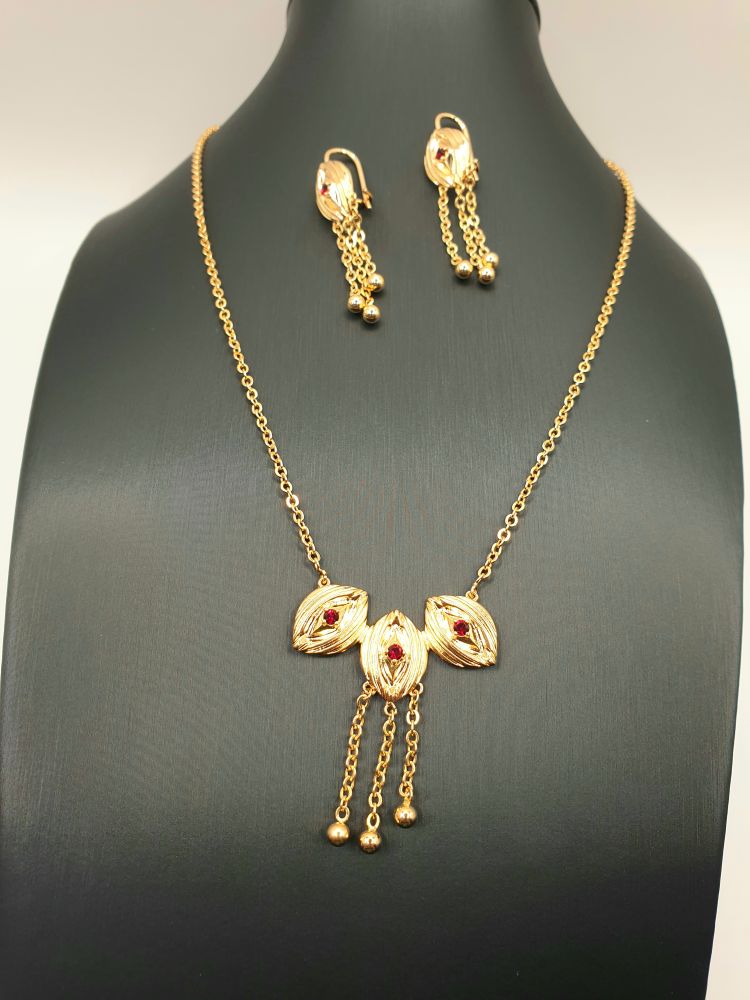collier boucles ethniques zakiya , sur moderne-bijoux.fr - Bijoux ethniques & Femmes du monde