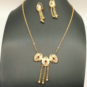 collier boucles ethniques zakiya , sur moderne-bijoux.fr - Bijoux ethniques & Femmes du monde