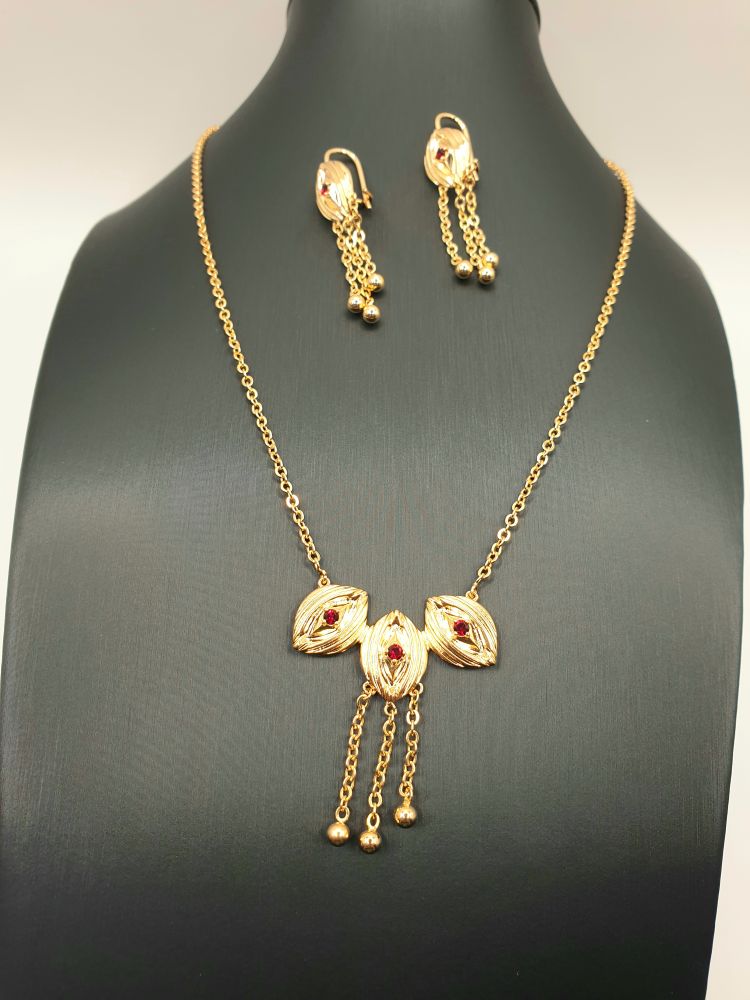 collier boucles ethniques zakiya , sur moderne-bijoux.fr - Bijoux ethniques & Femmes du monde